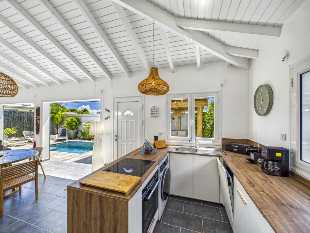 18.Guadeloupe Saint-François- location villa 4 peorsnnes-piscine